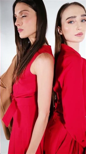 Una colección marcada por el rojo icónico y cortes impecables: así se vive el invierno según ELLE. ✨