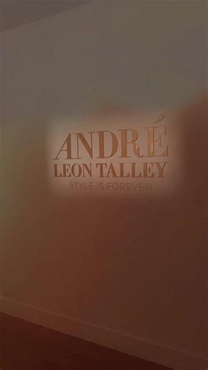 What an inspiration. André Leon Talley ♥️ His story, his drive… Amazing. #scad #atl