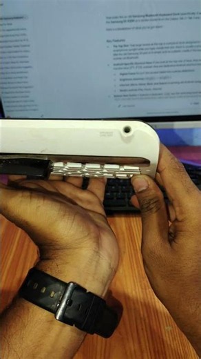 I Bought a $1 Samsung Keyboard From a Junk Market... But How Do I Power It? 🧐