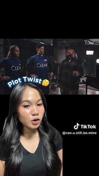 Buat yang kemarin bilang ‘gerakannya salah deh’... @clearindonesia YES, emang sengaja disalahin! 😆 Karena ternyata kita tuh sering banget ngelakuin kesalahan, bahkan dari hal yang kita pikir sepele—kayak keramas. Nah, sekarang waktunya bareng-bareng kita koreksi & mulai langkah yang benar. Thank you #CLEARlyTahanBanting udah bantu jadi reminder buat hidup yang lebih mindful, dari hal kecil 💙 #CLEARlyTahanBanting #Scalpbarrierkuat #ketombe #plottwist #keramas #clearlywrong #scalp #care #clearin