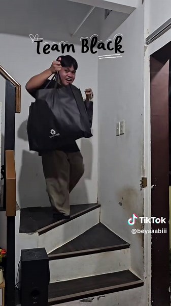 Color Themed Exchange Gift Ideas for Friends