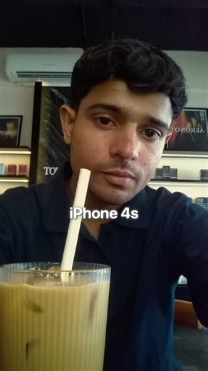 iPhone 4s is Pure Nostalgia 😍