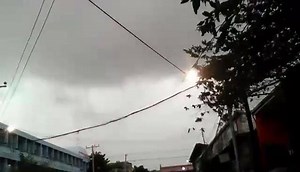 Over Metro Cebu.... Dark at 3PM. | Philippine Weather System