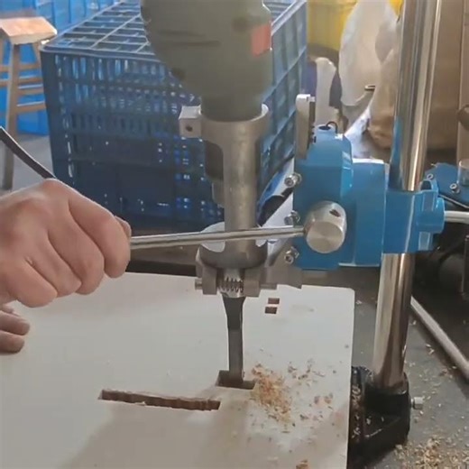 Adaptador de Taladro para Brocas Cuadradas