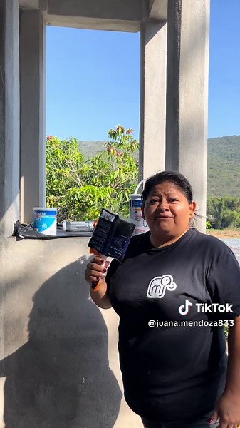 Decoración del Altar a la Virgen de Guadalupe