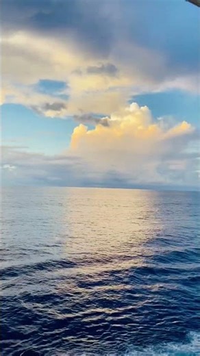 Ocean Calm | Nature’s Gentle Therapy #oceanwaves #travel#seatherapy