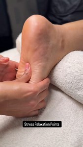 66K views · 6.5K reactions | Foot Massage | Lush Beauty Salon by Hira Azhar | Facebook