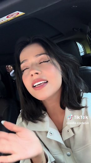 Aida Cortés: Videos, Canciones y Momentos Inolvidables