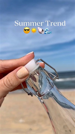 The easiest beach trend you’ll try this summer 🌊🐚✨#summertrend #momlife#ocean #diy#memory