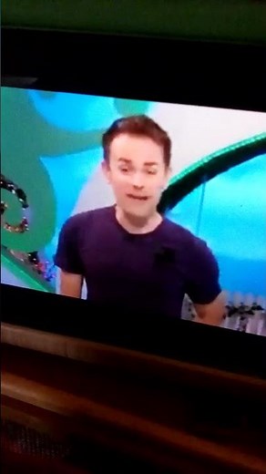 Show Me Show Me Series Episode 5 Drums and Giants elevator clip