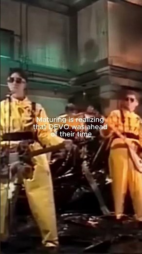 Throwback to 1978, DEVO performing "Satisfaction" on SNL.