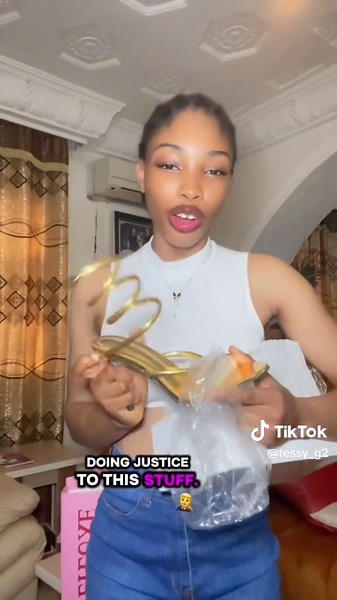 Exciting Wig Unboxing for the Holidays