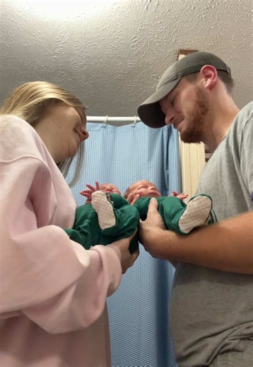 Besties for life 🩷🩵 #twins #brothersister #husbandandwife #twinparents