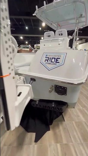 Seakeeper Ride | Contender 29 Bay Boat