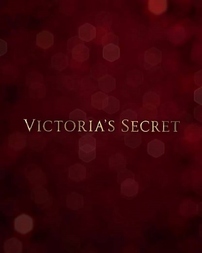 79K views · 1.2K reactions | Fa-la-la-la family  Daniela Pestova feels happiest with a full and festive house for the holidays. How are you connecting with all your loved ones this year?​ https://bit.ly/3kls9if | Victoria's Secret | Facebook