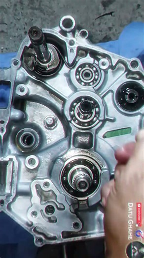 From Broken to Brand New Engine #EngineRebuild #MotorcycleRepair #DIYMechanic #EngineRestoration