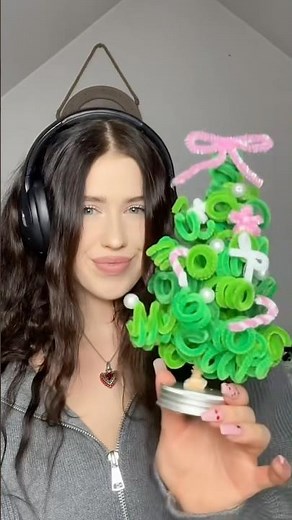 Easy DIY Christmas TREE Tutorial PERFECT For THE Holidays