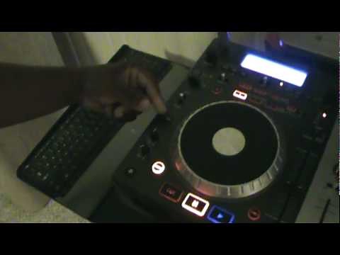 NUMARK MIXDECK WITH VIRTUAL DJ