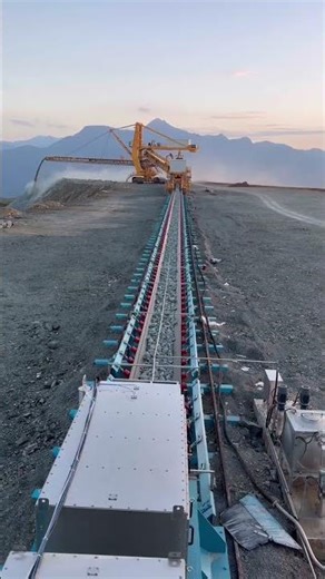 Watch How Our Fully Loaded Conveyor Moves Materials Efficiently