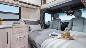 We had a great show this past weekend in Phoenix, Arizona with La Mesa RV. Enjoy another sneak peek of the all-new Unity Rear Lounge Concept. Full video coming soon! Learn more about the newest Unity floorplan at: https://leisurevans.com/unity-rl/ What are your favourite features in the all-new Unity Rear Lounge Concept? | Leisure Travel Vans