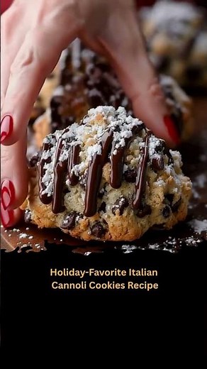 Holiday-Favorite Italian Cannoli Cookies