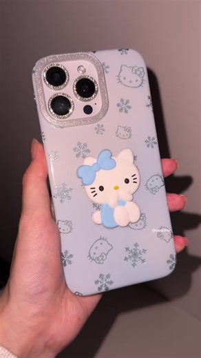 Snowflakes hello kitty phone case❄️ ❄️#hellokitty #phonecase #girlythings #girlyaesthetic #christmasgifts