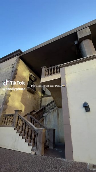 Another popular spot in, Las Colinas! #dallasphotographer #dallas #photographer #fyp