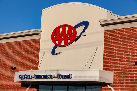 Should You Tip AAA Roadside Assistance?