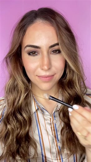 Tired of your lipstick bleeding and smudging? Discover a simple technique to keep those gorgeous lips looking flawless all day long. Say goodbye to touch-ups and hello to long-lasting perfection! 💄💋 Make sure to save this tutorial for later, and never miss out on a beauty hack that'll leave you feeling like your beautiful self! XO, Nechami . . . . #LipTutorial #GlamMakeup #LipstickTips #LipstickLove #beautysecrets