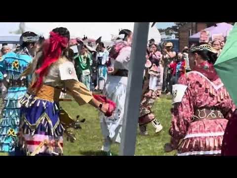 Women’s Jingle Bay Mills pow wow 2025