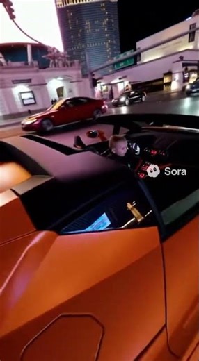 Bebe por las VEGAS manejando un Lamborghini