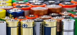 How Much Current Can a D Battery Supply? | DoItYourself.com