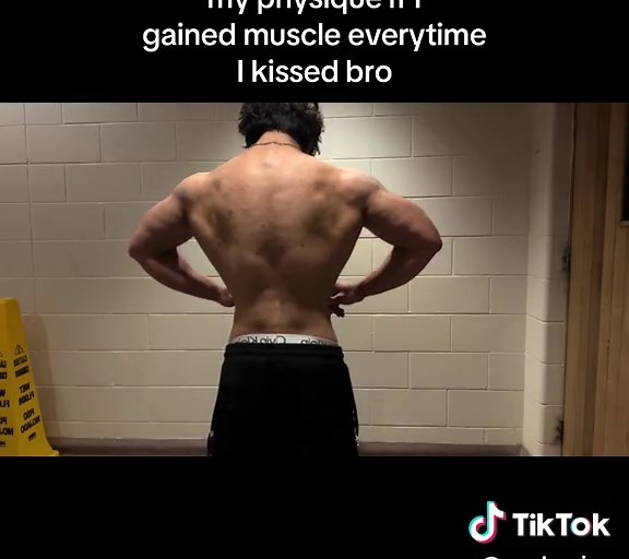 Transform Your Physique: Gain Muscle Effectively