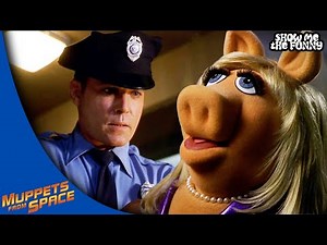 Miss Piggy Struggles To Charm The Security | Muppets From Space | Show Me The Funny