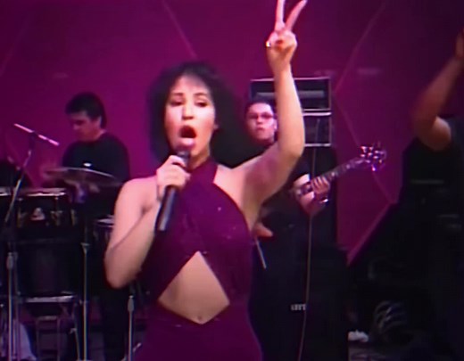 What did I just make 😭#selenaquintanillaperez #selenaquintanilla #selena #ripselena #fypシ