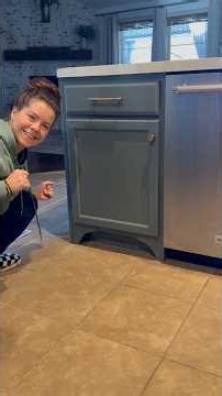 A few inexpensive and simple ways to take your kitchen from boring builder to custom!