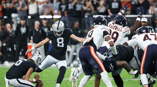 The sneaky reason the Bears were able to block Raiders’ game-winning field goal attempt