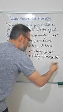 Vetor perpendicular a um plano