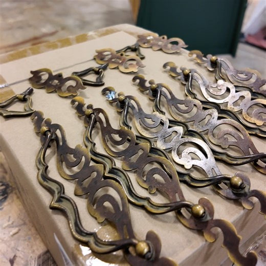 A Provincial Dresser UPCYCLE | Furniture Flipping Teacher