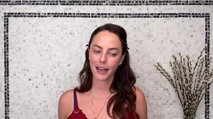 Kaya Scodelario’s “Light and Easy” Beauty Routine