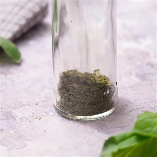 Easy step by step instructions on how to dry basil in the oven. This method quickly dries basil leaves in 45 minutes. Recipe here! https://brooklynfarmgirl.com/how-to-dry-basil-in-the-oven/ | Brooklyn Farm Girl | Facebook