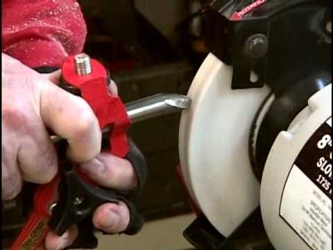 Lyle on Sharpening Lathe Tools