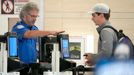 Why experts say you need to opt out of TSA facial scanning screenings, how to do it