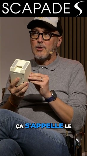 Mac Clock: The retro Mac clock that will make you fall in love!