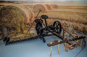 Antique Tools: Identification & Values Guide