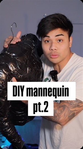 𝑪𝑹𝑰𝑺𝑷𝑶 on Instagram: "How to make a Mannequin for cosplay PT 2 #cosplay #nightwing #batman #robin #tutorial #reels"
