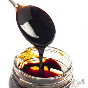 Balsamic Glaze Recipe (Easy) - Wholesome Yum