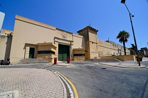 Inmate left a suicide note, prison authorities claim