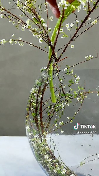 Artistic Flower Arrangement Ideas for DIY Enthusiasts
