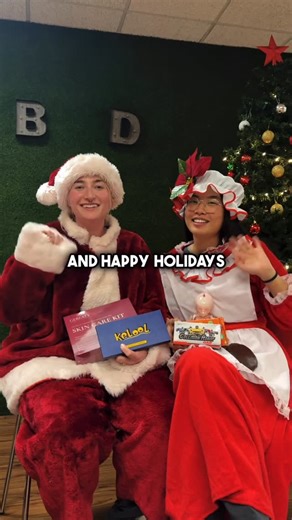 CBD College on Instagram: "The festive spirit is strong even if the script was not 😂 Merry Christmas and Happy Holidays!!"